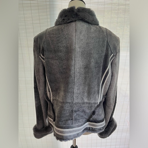 St. John Sport Genuine Fur Trim Gray Suede Jacket retail  $1,000 - Picture 11 of 11